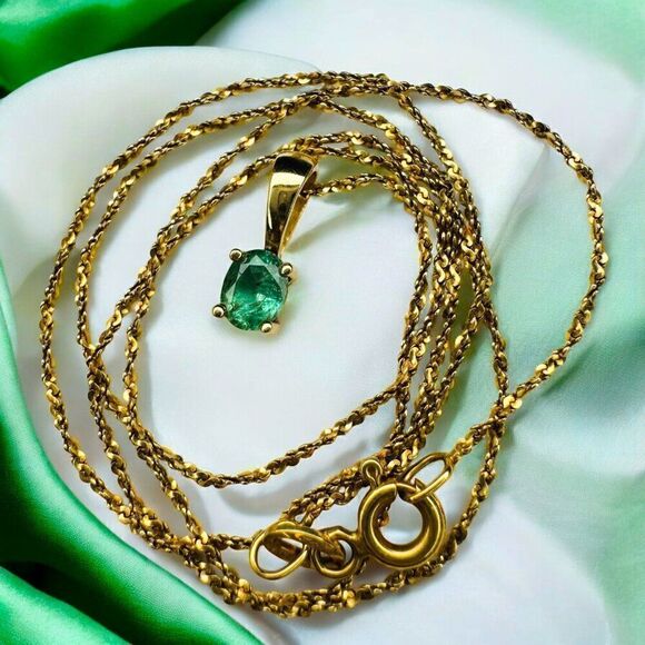18k Gold Natural Colombian Emerald Necklace 16" Oval Cut 1/3 CTTW Solitaire 2.1g - Picture 15 of 16